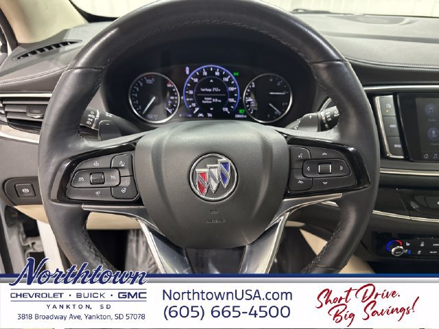 Used 2024 Buick Enclave Premium AWD/4WD image 15
