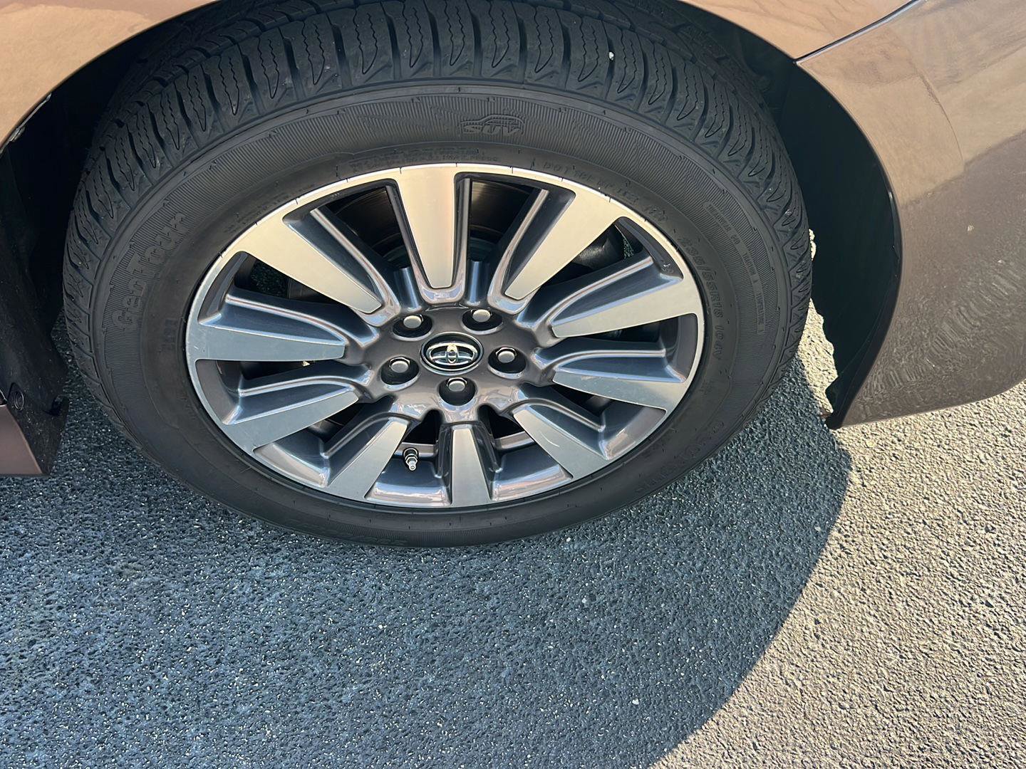 Used 2018 Toyota Sienna Limited Premium image 41