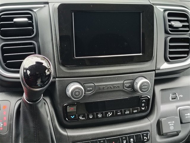 New 2026 RAM ProMaster 2500 w/ Quick Order Package 22G SLT image 22