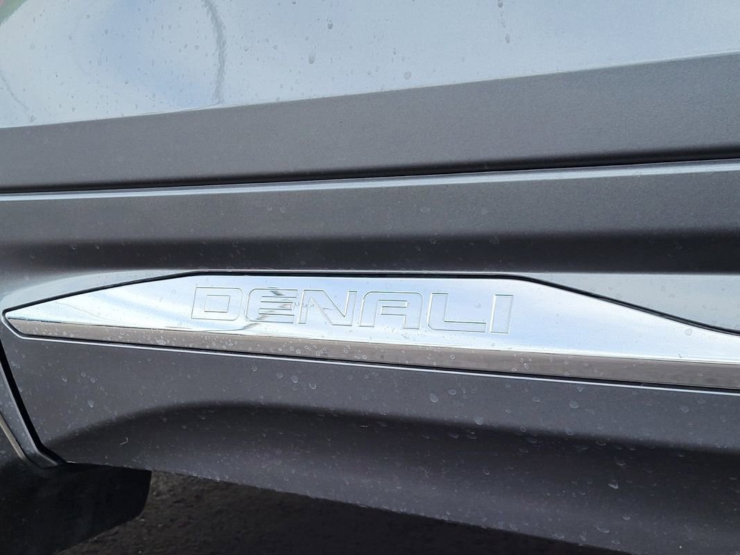 Used 2020 GMC Terrain Denali w/ Denali Premium Package image 22