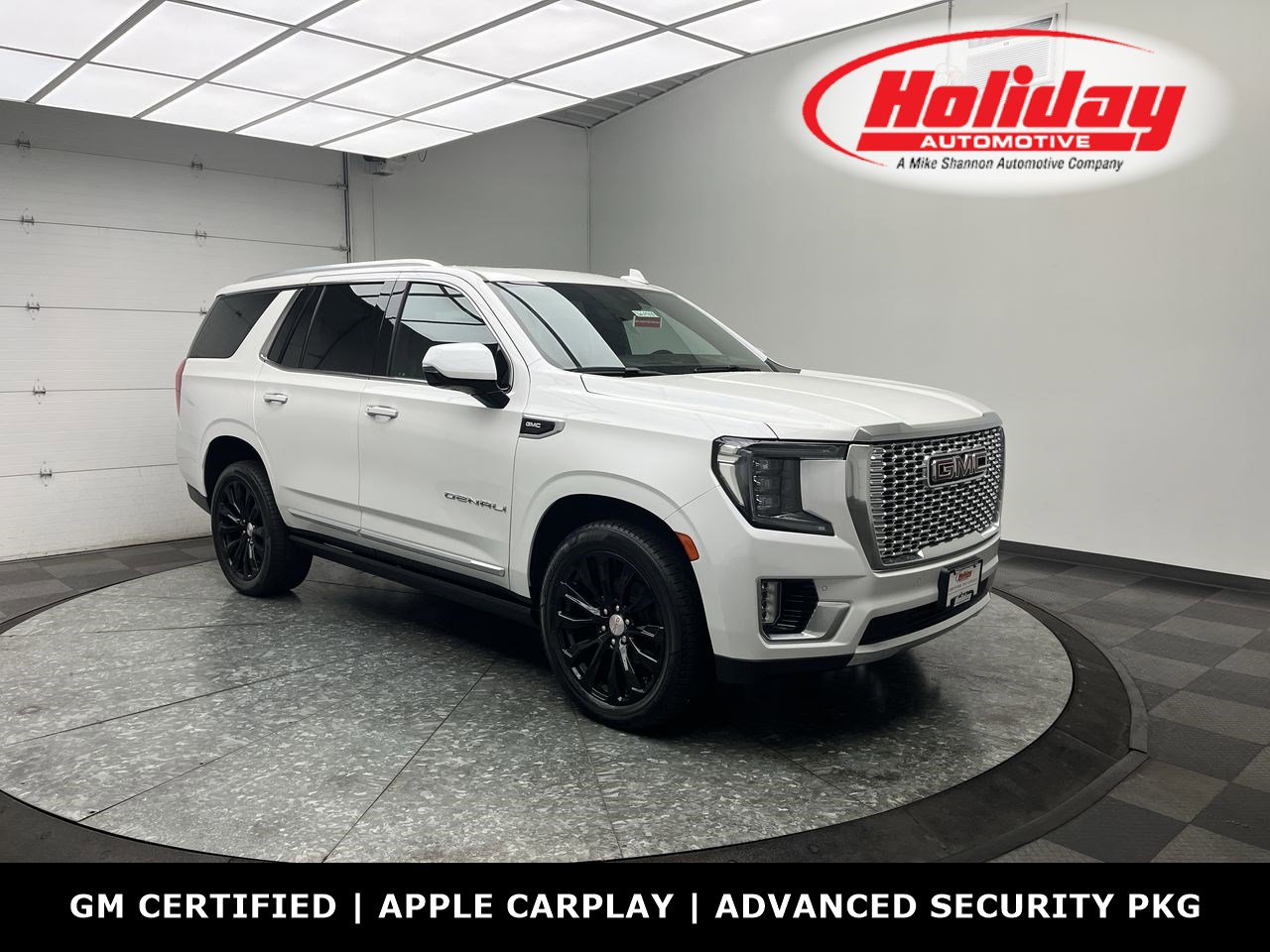 Certified 2021 GMC Yukon Denali w/ Denali Premium Package AWD/4WD image 1
