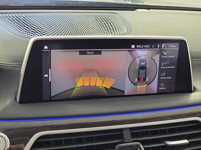 Used 2021 BMW 740i RWD image 30