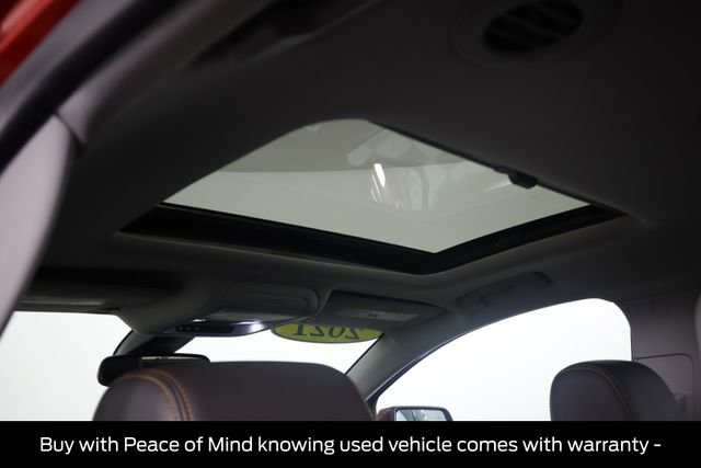 Used 2021 GMC Acadia AT4 w/ Technology Package image 7