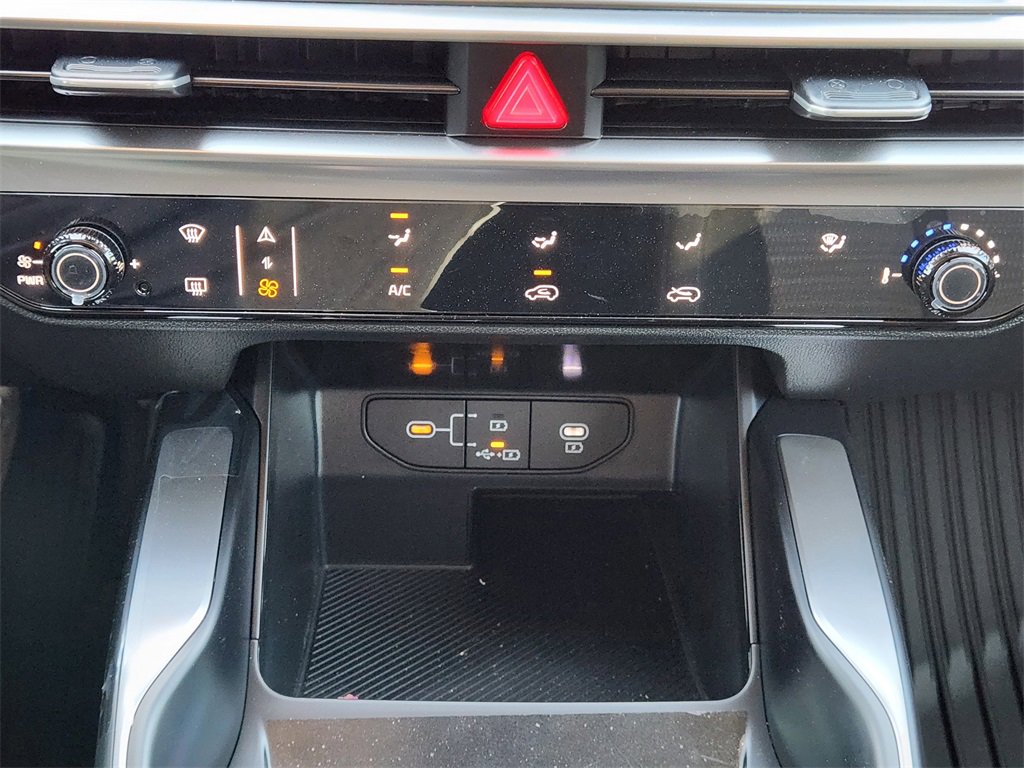 New 2026 Kia Sorento LX image 14