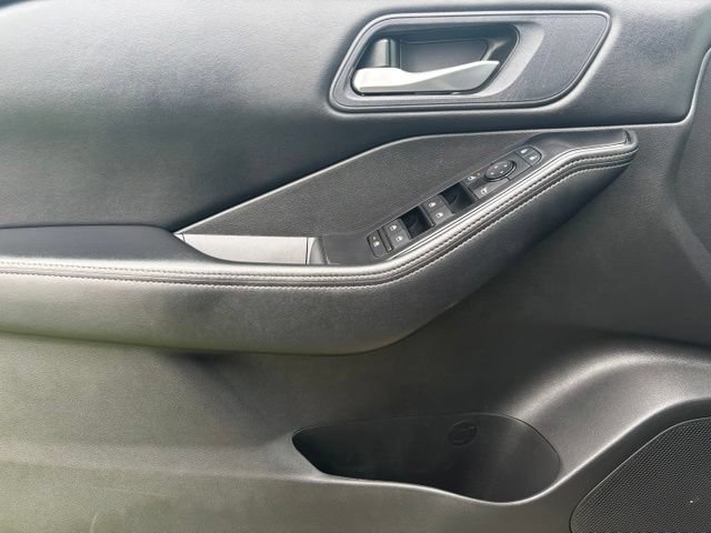 Used 2024 Nissan Rogue SV AWD/4WD image 21