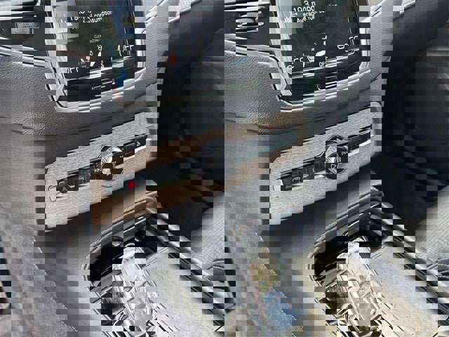 Used 2021 Volvo XC90 T8 Inscription w/ Advanced Package image 23