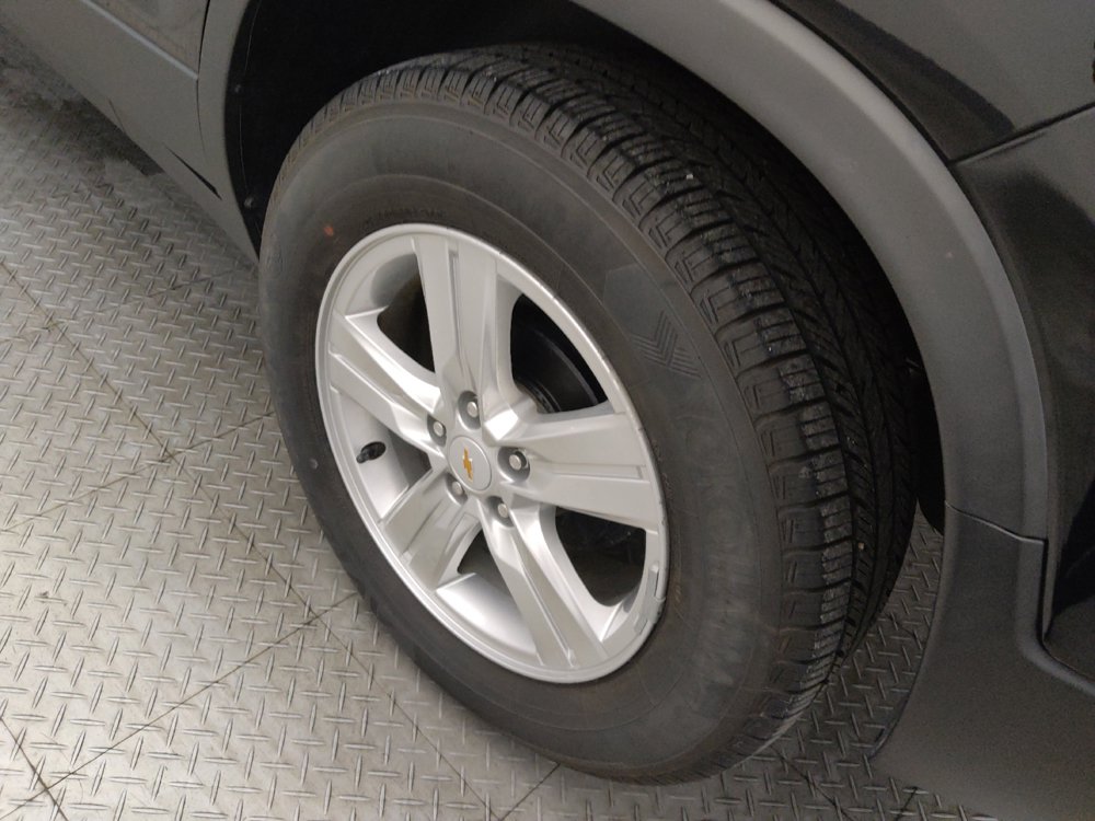 Used 2020 Chevrolet Trax LT w/ LT Convenience Package FWD image 31