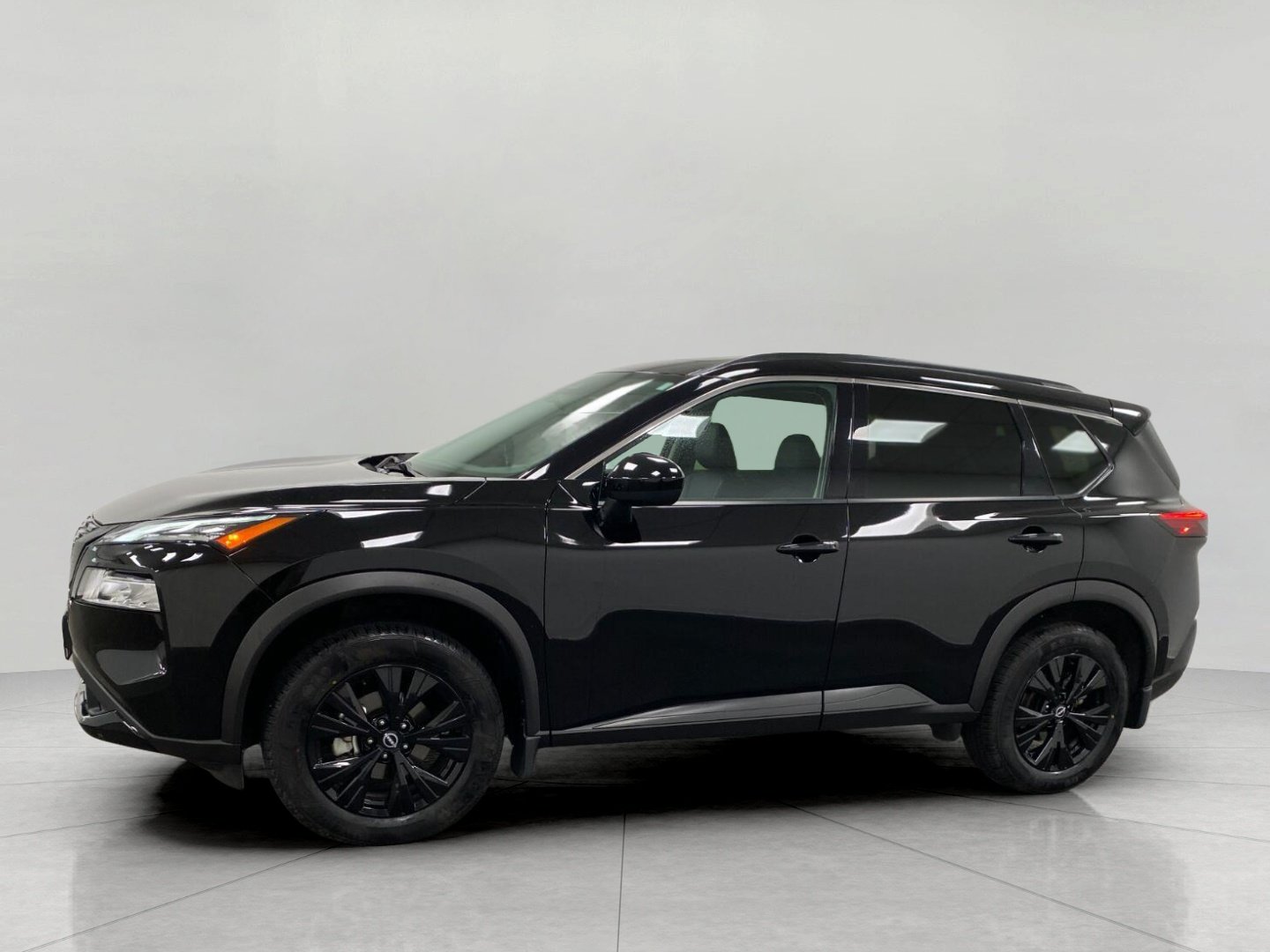 Certified 2023 Nissan Rogue SV w/ SV Premium B Package AWD/4WD image 8