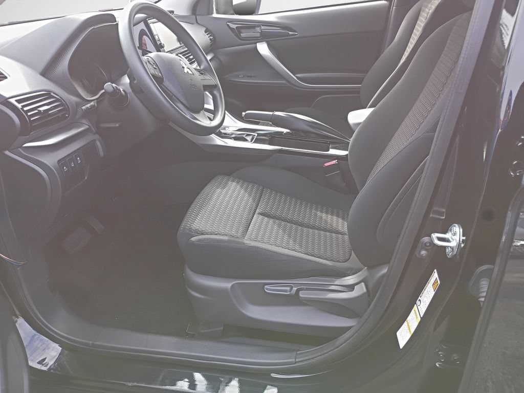 New 2026 Mitsubishi Outlander AWD image 12