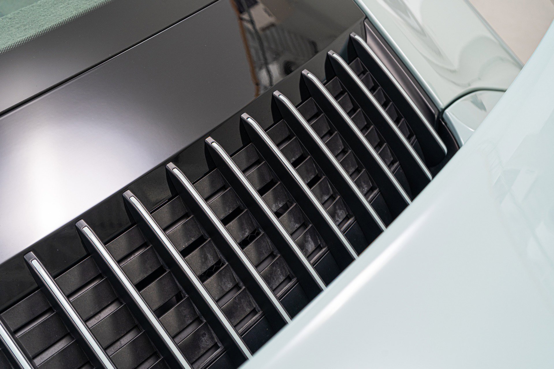 Used 2025 Porsche 911 Carrera image 39