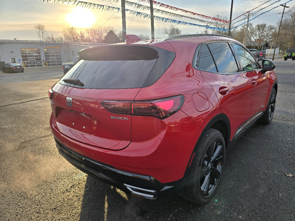 Used 2025 Buick Envision Sport Touring image 8