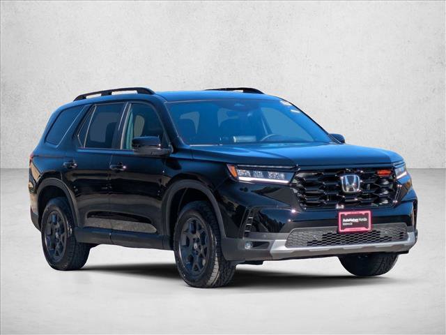 New 2025 Honda Pilot TrailSport image 7