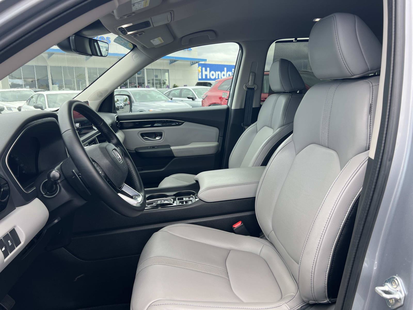 Used 2023 Honda Pilot EX-L image 19