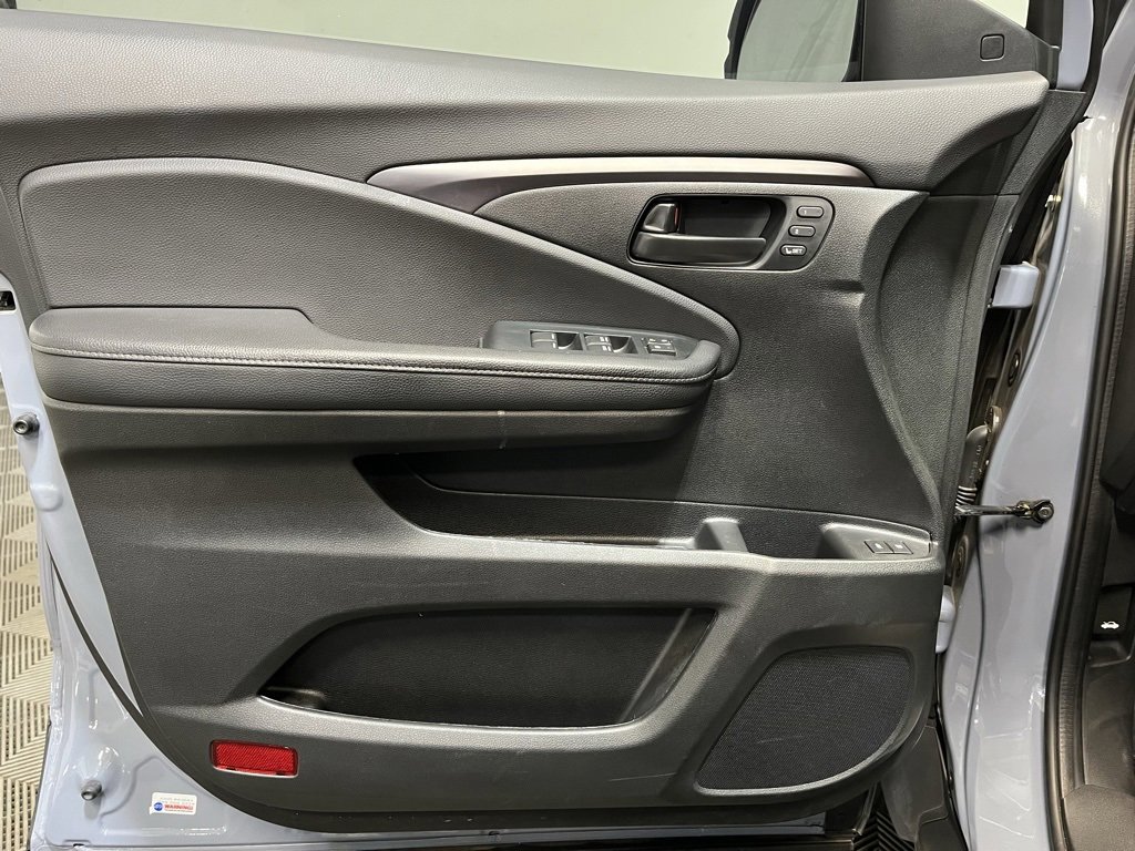 Used 2022 Honda Passport EX-L image 13