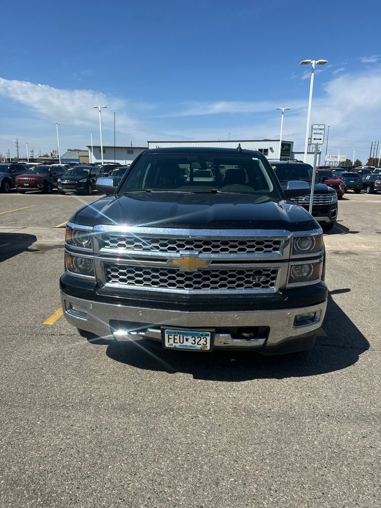Used 2015 Chevrolet Silverado 1500 LTZ w/ LTZ Plus Package AWD/4WD image 5