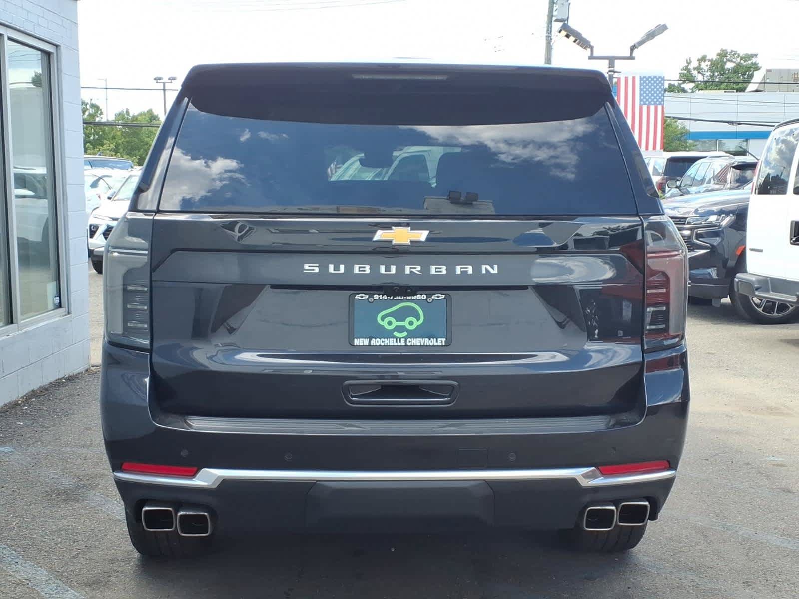 Certified 2025 Chevrolet Suburban High Country AWD/4WD image 5