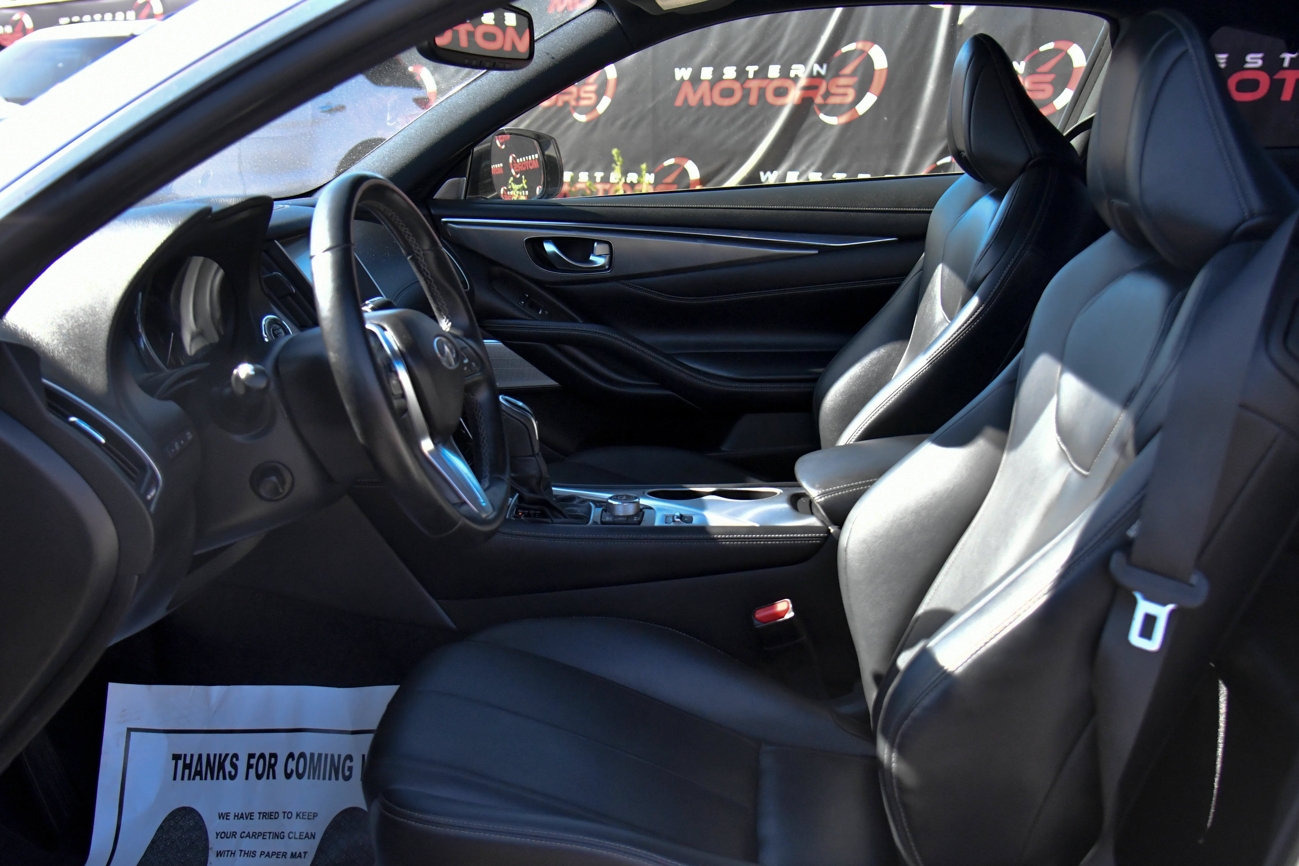 Used 2019 INFINITI Q60 3.0t Luxe w/ Essential Package RWD image 18