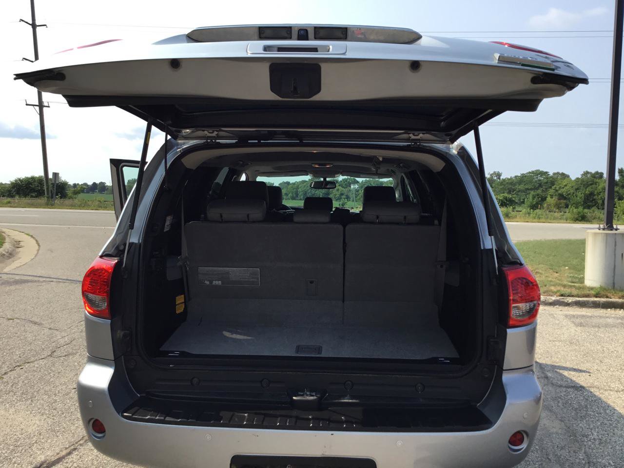 Used 2016 Toyota Sequoia Limited AWD/4WD image 21