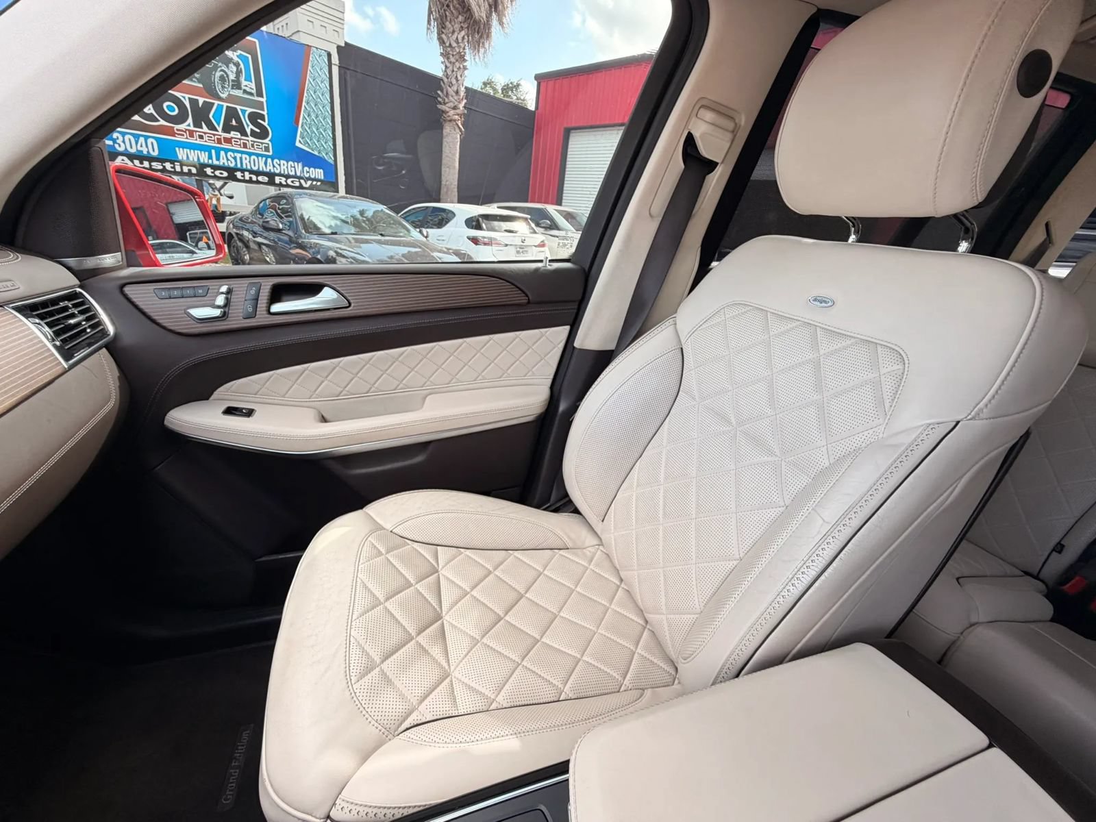 Used 2019 Mercedes-Benz GLS 550 4MATIC image 34