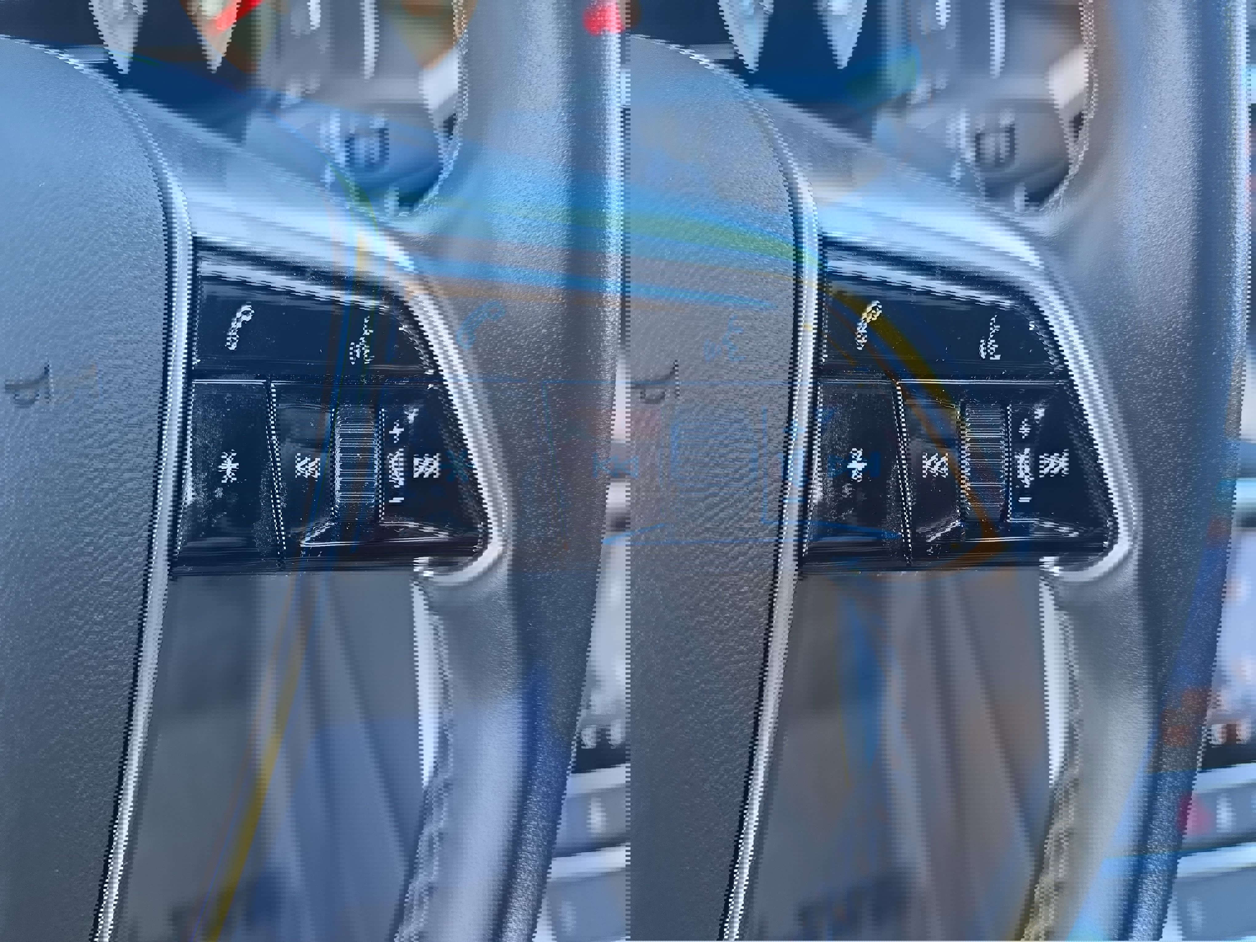 Used 2023 Audi A6 2.0T Premium w/ Convenience Package image 17