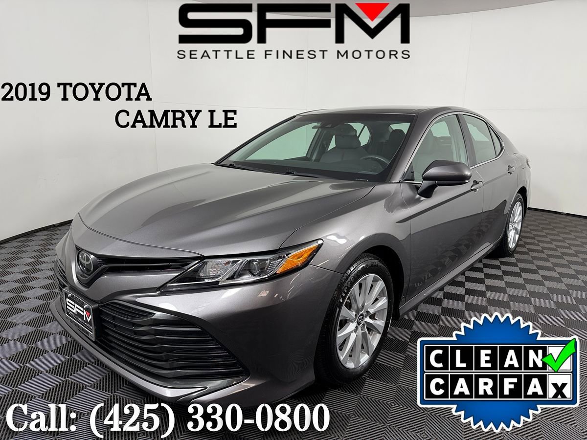 Used 2019 Toyota Camry LE FWD image 1