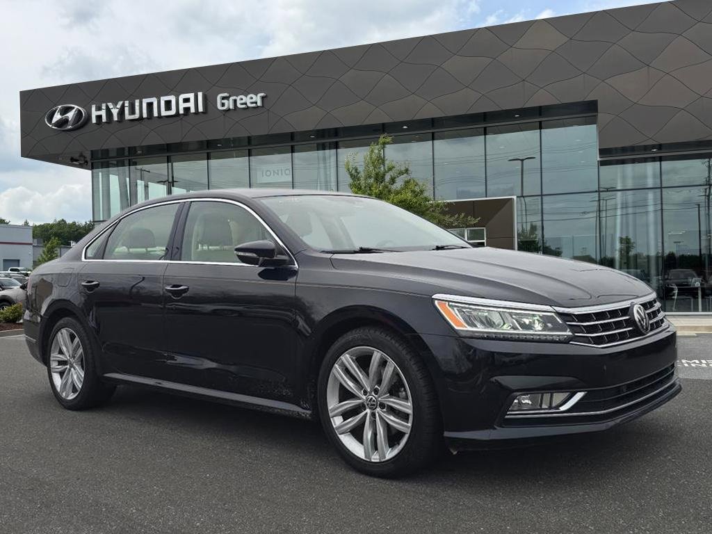 Used 2018 Volkswagen Passat 2.0T SE
