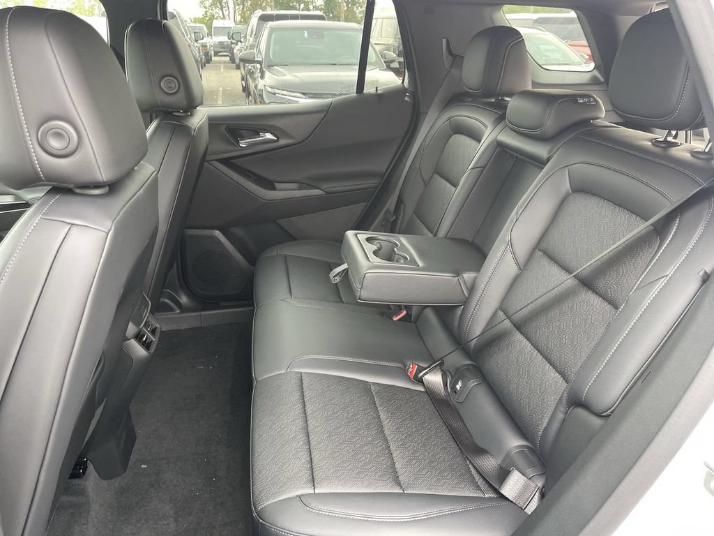 New 2027 Chevrolet Equinox LT w/ Convenience Package II AWD/4WD image 23