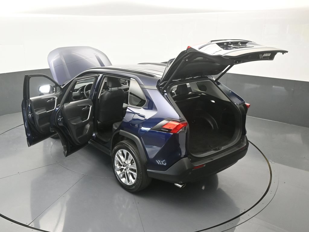 Used 2025 Toyota RAV4 XLE Premium FWD image 68