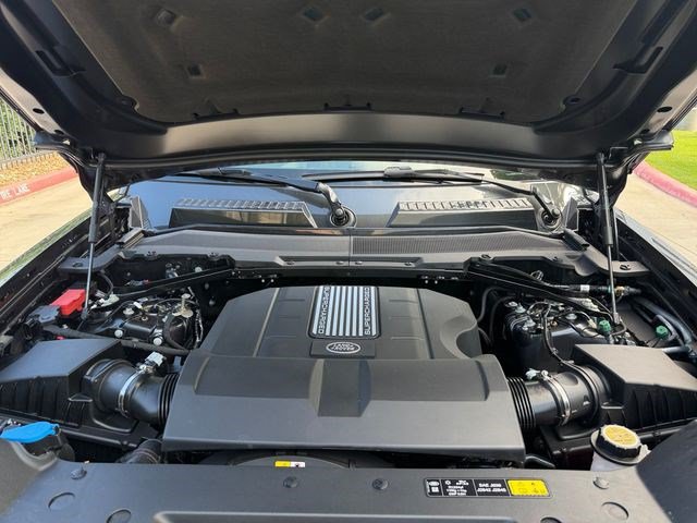 New 2026 Land Rover Defender 110 V8 AWD/4WD image 19