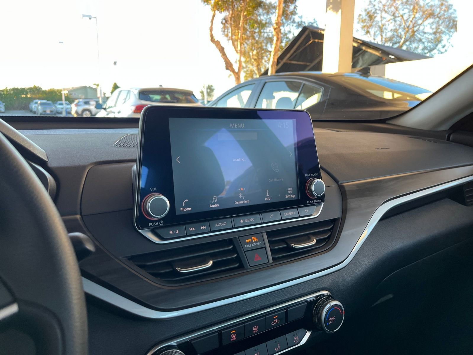 Used 2025 Nissan Altima 2.5 SV image 18