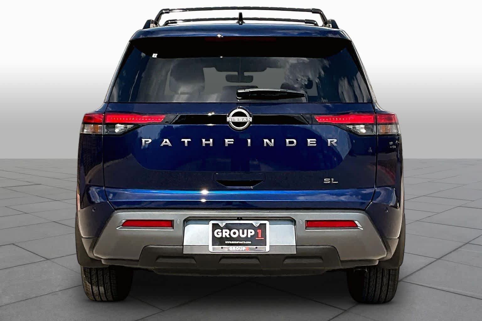 New 2026 Nissan Pathfinder SL FWD image 4