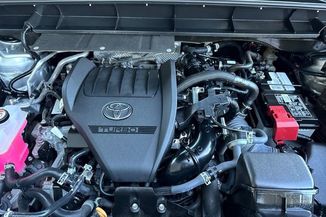 Used 2023 Toyota Highlander LE image 55