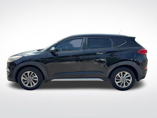 Used 2017 Hyundai Tucson SE image 2