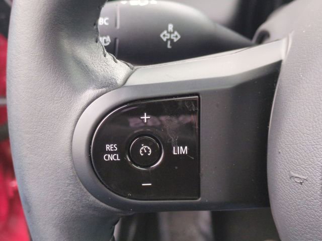 Used 2024 MINI Cooper 2-Door Hardtop image 16