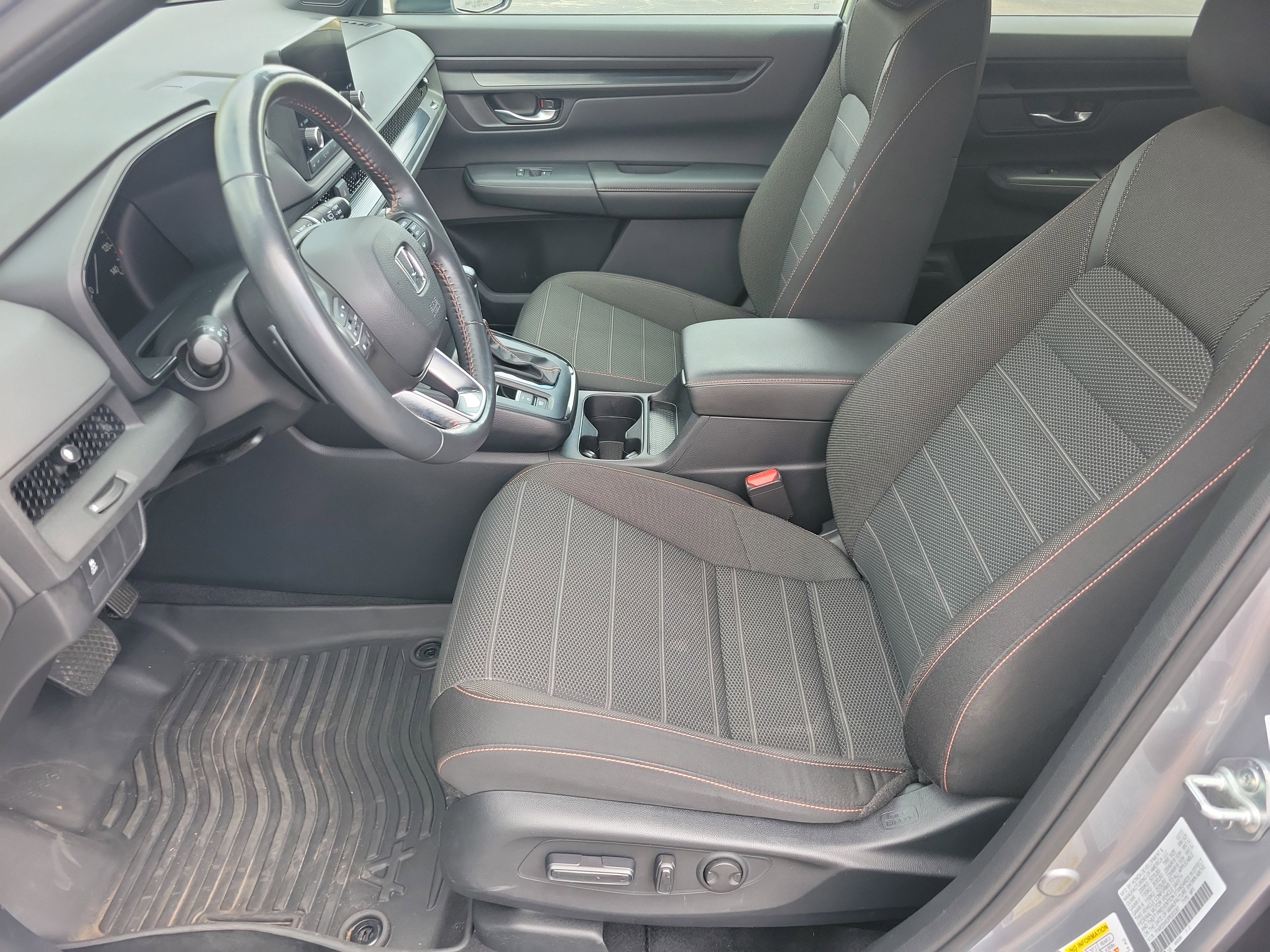 Used 2023 Honda CR-V Sport image 4