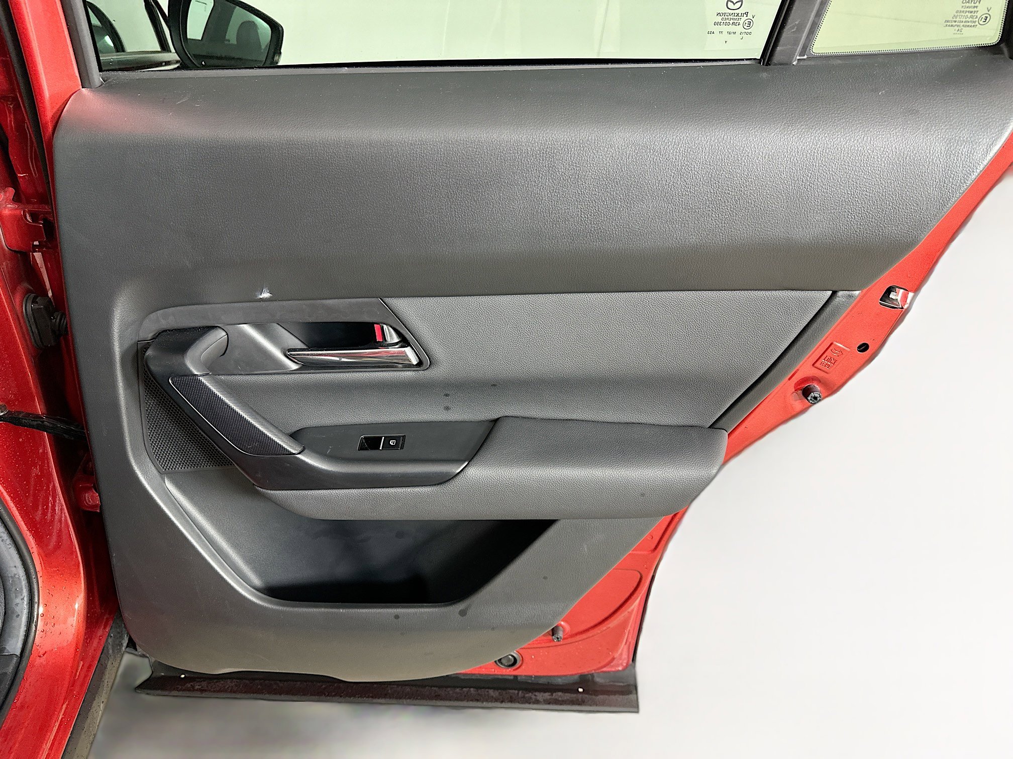 Used 2025 MAZDA CX-50 AWD 2.5 S w/ Premium Plus Pkg image 32