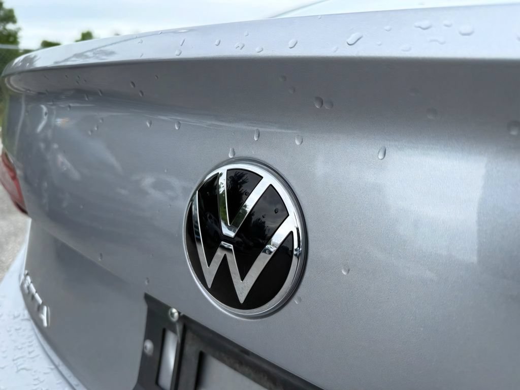 Certified 2024 Volkswagen Jetta S FWD image 12