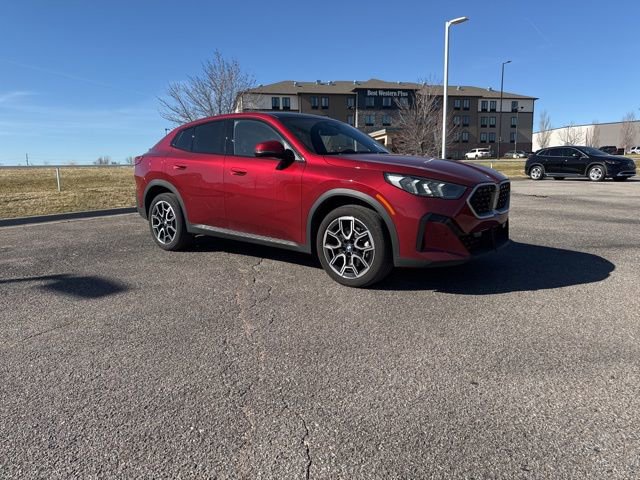 Used 2025 BMW X2 xDrive28i w/ Premium Package video 1