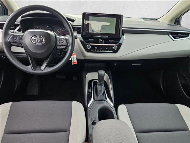 Used 2025 Toyota Corolla LE image 14