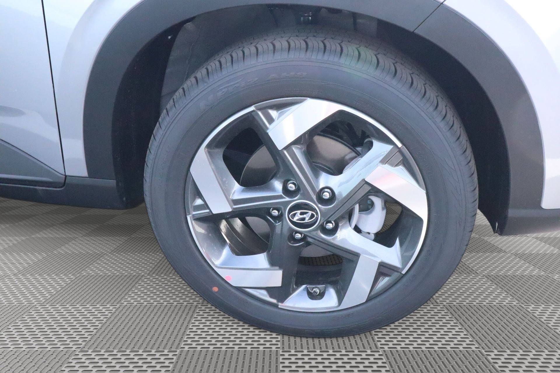 New 2026 Hyundai Venue SEL FWD image 5
