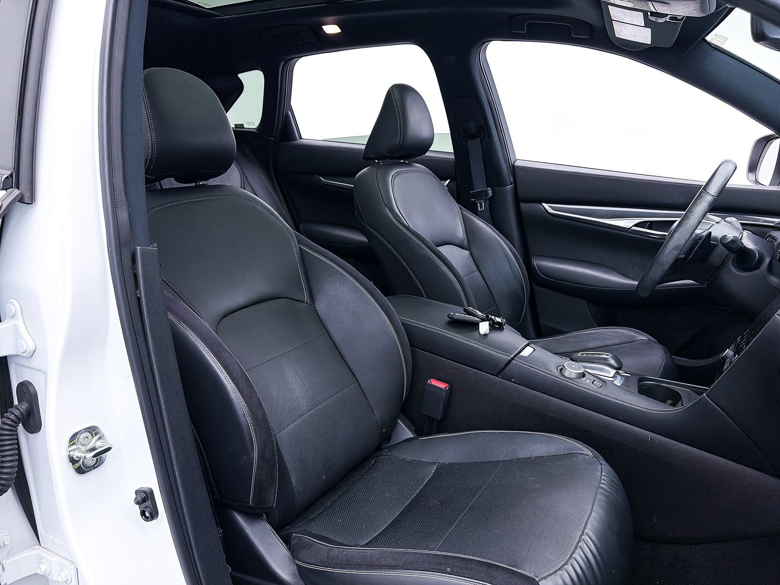 Used 2023 INFINITI QX50 Sport AWD/4WD image 36