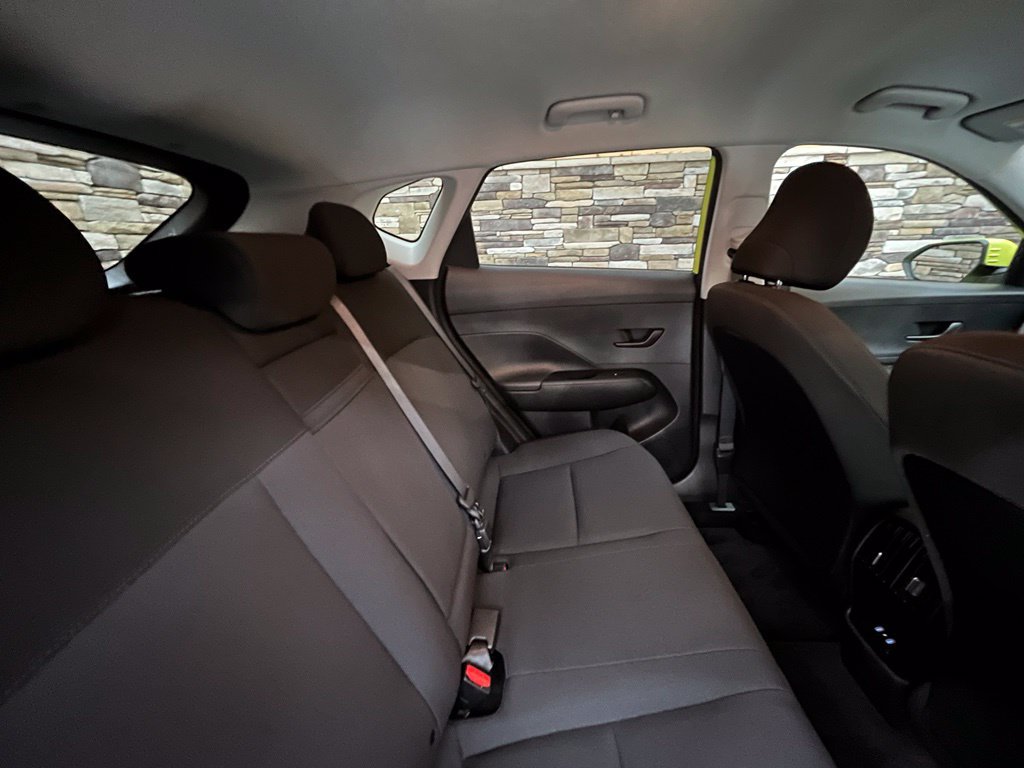 Used 2024 Hyundai Kona SEL AWD/4WD image 37
