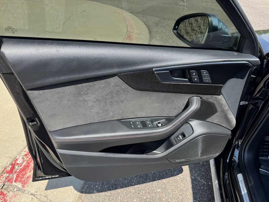 Used 2021 Audi S4 Premium Plus w/ Premium Plus Package AWD/4WD image 13
