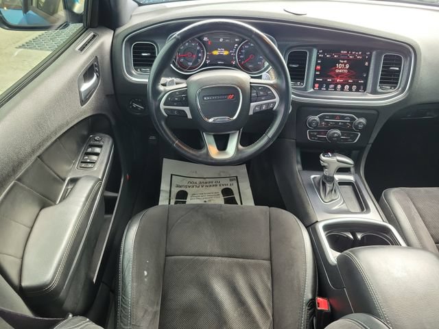 Used 2015 Dodge Charger R/T RWD image 13