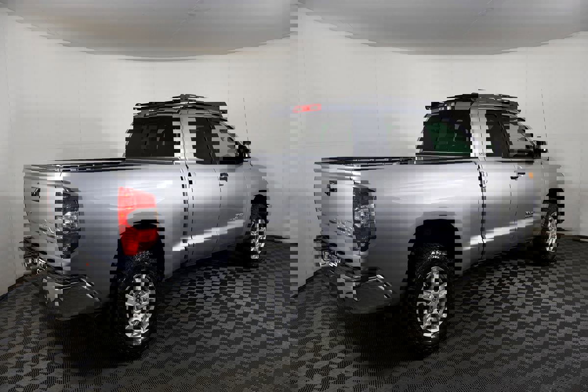 Used 2017 Toyota Tundra SR5 image 6