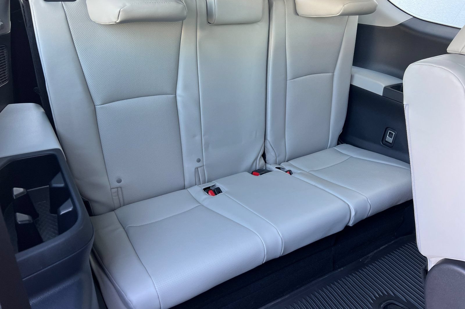 New 2026 Toyota Grand Highlander AWD Hybrid image 12