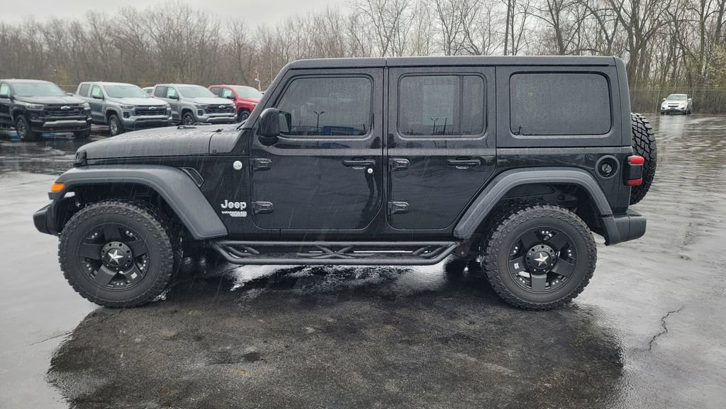 Used 2018 Jeep Wrangler Unlimited Sport S image 7