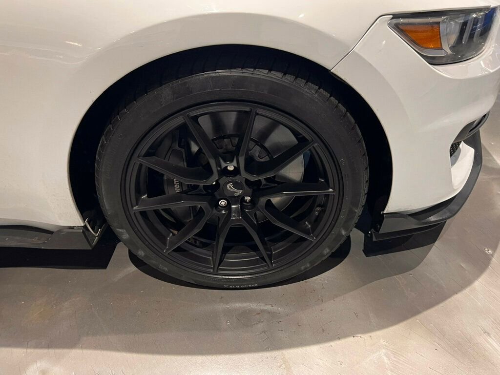 Used 2019 Ford Mustang Shelby GT350 w/ Technology Package image 13