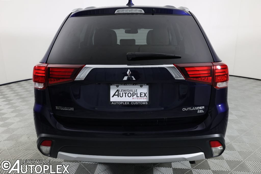 Used 2018 Mitsubishi Outlander SE FWD image 6