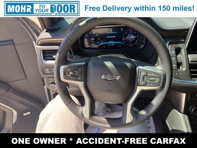 Used 2023 Chevrolet Suburban Z71 w/ Luxury Package image 17